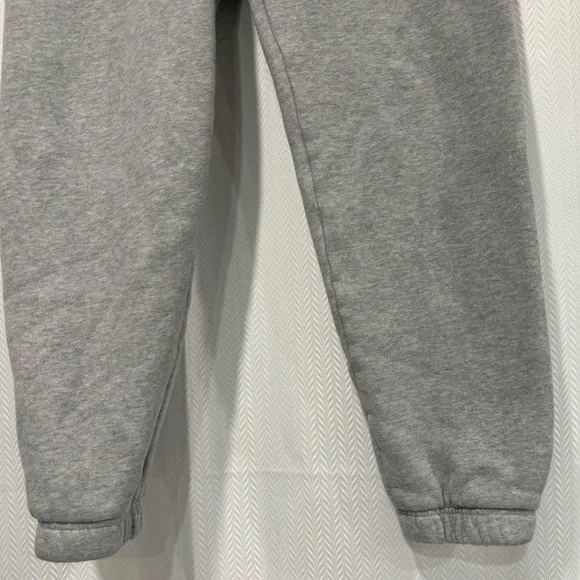 Aritzia TNA COZYFLEECE SWEATPANT - Picture 3 of 10